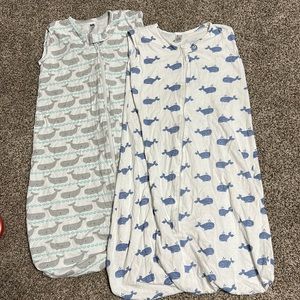 Set of 12-18 mo wearable blankets